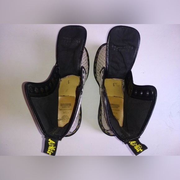 RARE DR MARTENS SILVER GLITTER BOOTS OVAL DESIGN VINTAGE MADE IN ENGLAND US 7 - Picture 3 of 10